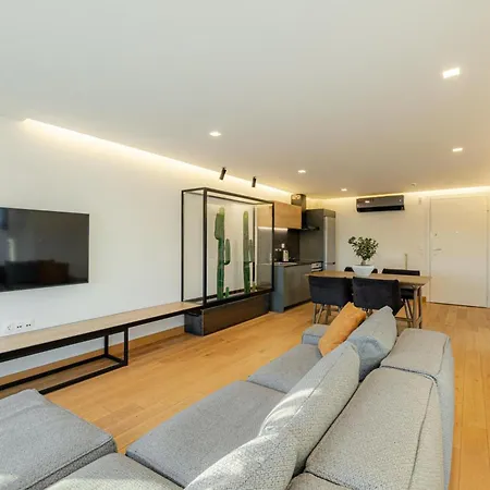Appartement Earth Boutique Next To Stavros Niarchos *